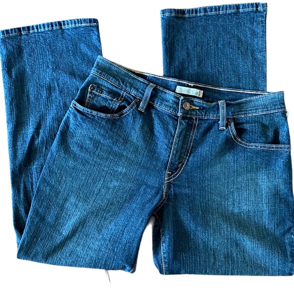 Levi’s , Women Denim Jeans , Levi’s Strauss & Co. Womens Jeans, Straight Jeans - Picture 3 of 16